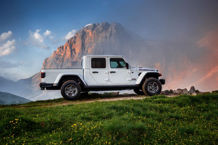  Jeep Gladiator Rubicon (JT) 2019 года  (EU) (фото 15 из 40)